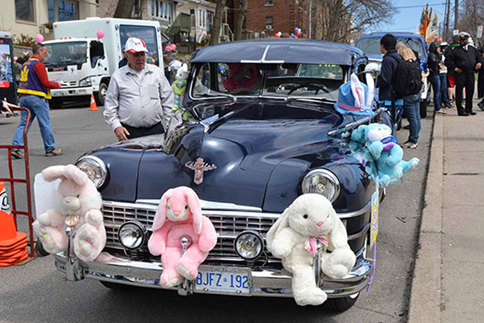 Easter vintage car parade